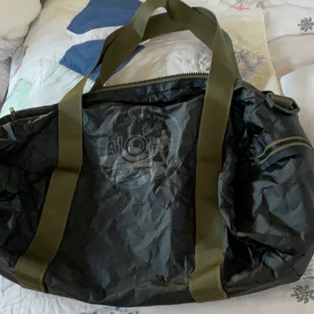 ALOHAS Black duffle bag  with Anchor Detail Men’s collection